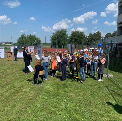 Symbolischer Spatenstich des Anbaus 2022 Image